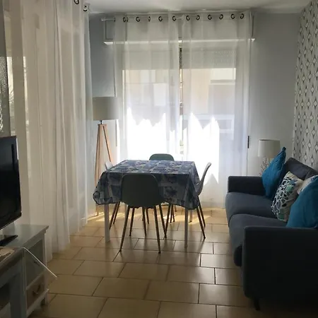 Blue Shades Apartment