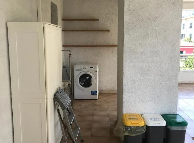 Blue Shades * Bordighera